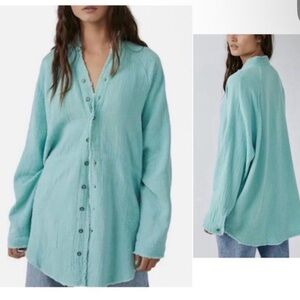 FREE PEOPLE Daydream Oversized Top L new sky blue